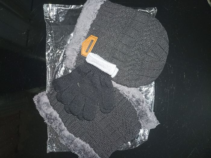 Ensemble Hiver 3-en-1 – Chaud, Stylé et Complet ! - photo numéro 4