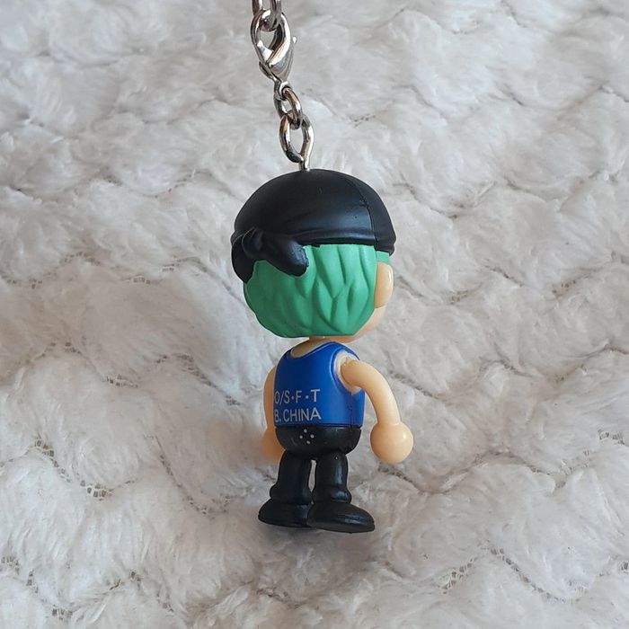 Strap porte clé zoro one piece manga japao gacha japan - photo numéro 3