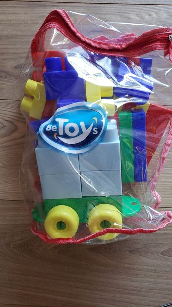 Jeu de construction avec briques