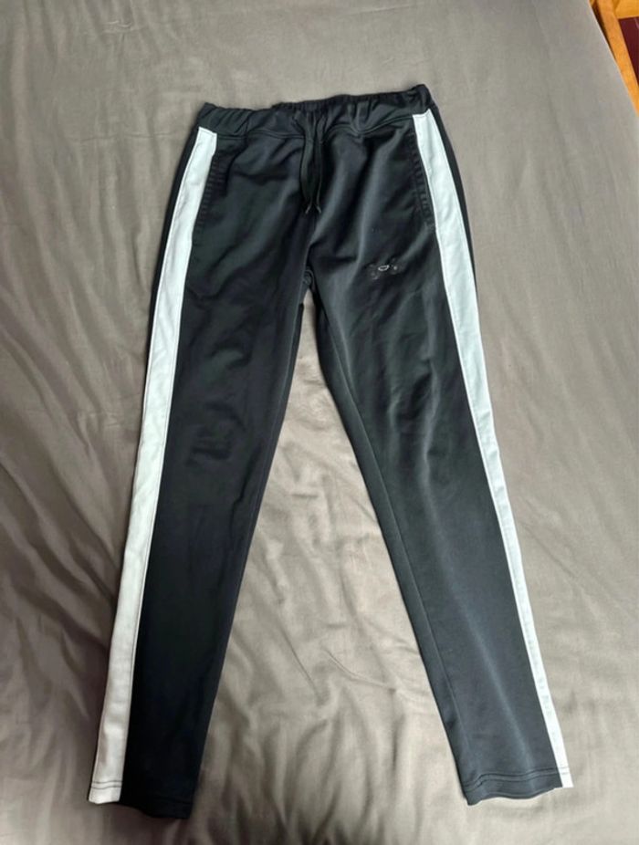 Jogging Under Armour