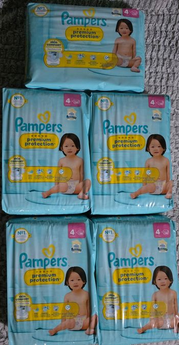 Couches Pampers premium protection taille 4x5