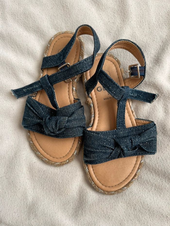 Sandalette