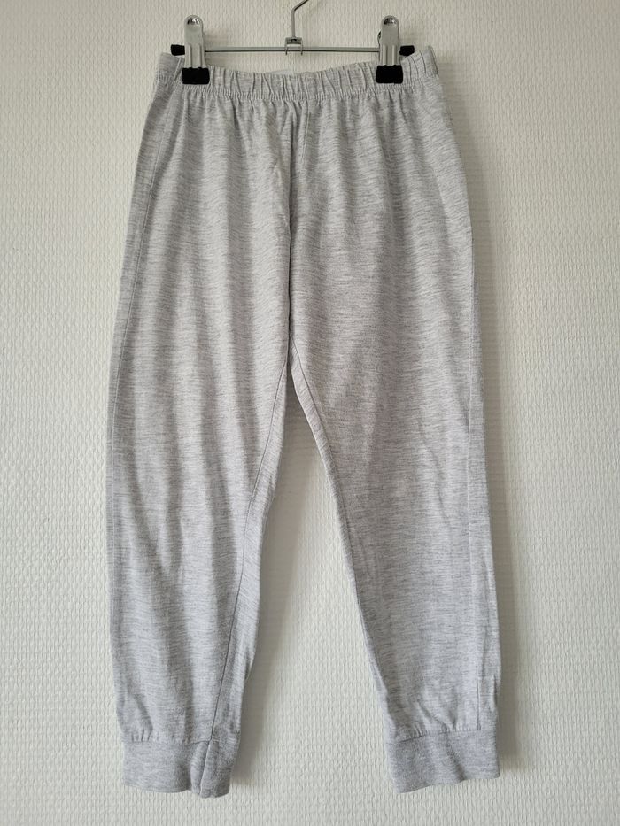 Pyjama Mickey 5 ans TBE - photo numéro 6