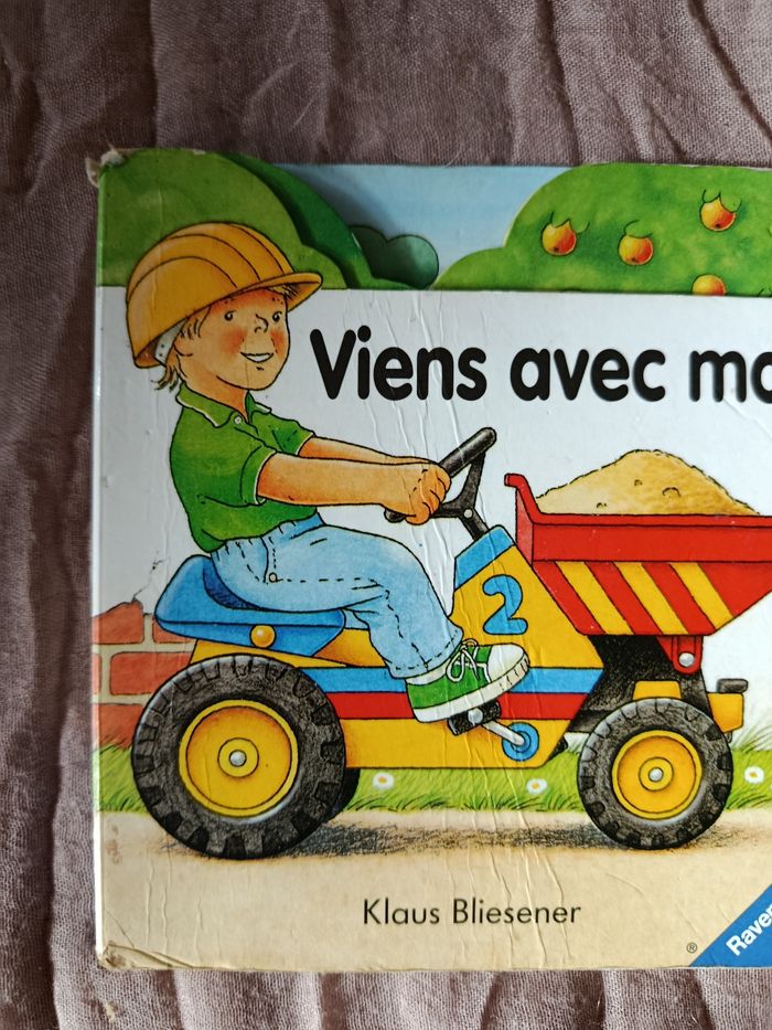 Lot de 6 livres cartonnés pompier et autres bébé - photo numéro 6