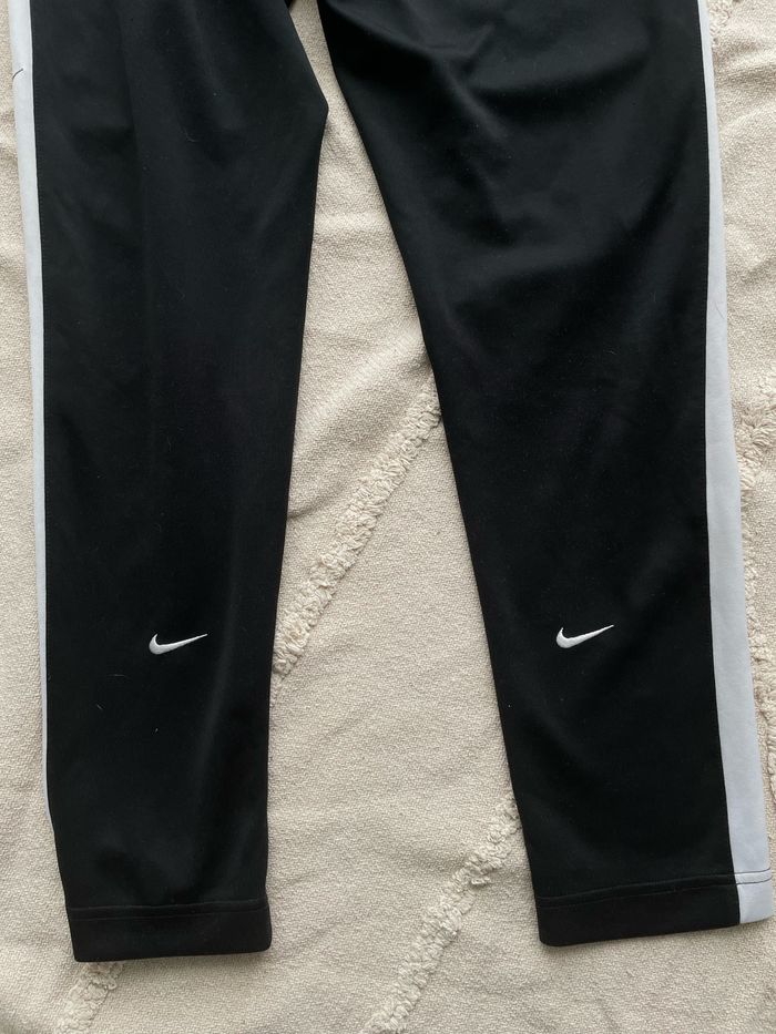 Jogging Nike Swoosh taille M - photo numéro 6