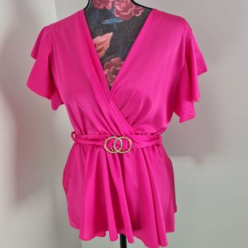 Magnifique blouse rose satinée