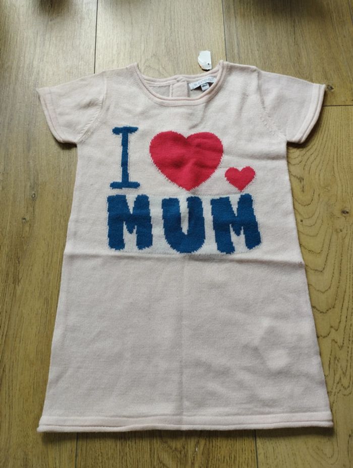 Robe pull coeur neuve 6 mois parfaite pour la fête des mères