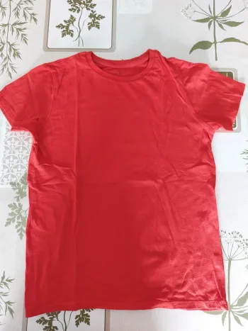 T-shirt uni rouge