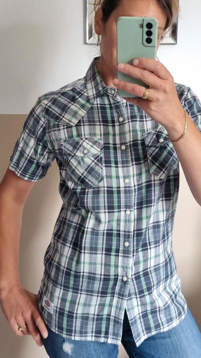 Chemise à carreaux Dickies modèle femme - photo numéro 2