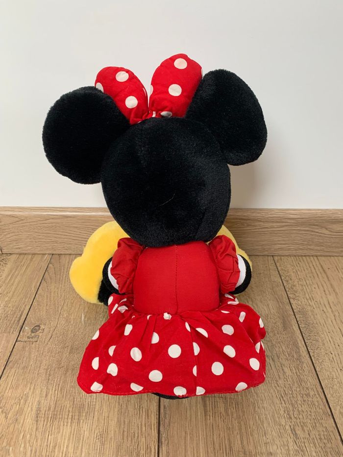 Peluche Disney – Minnie - Marque Disneyland - photo numéro 2