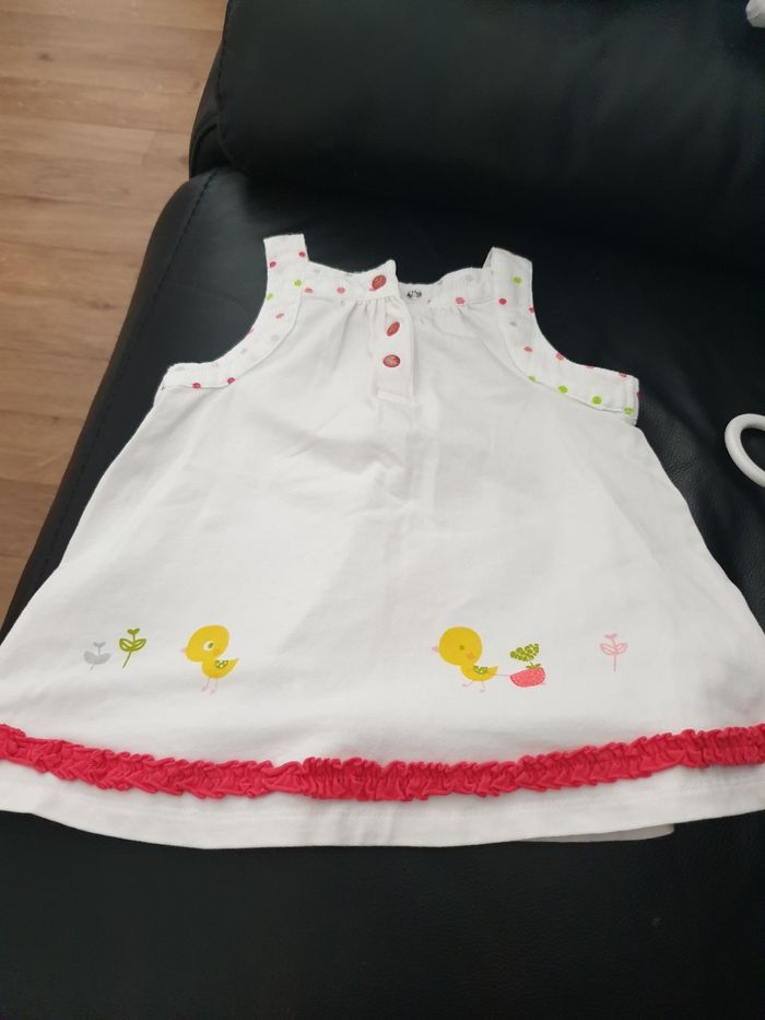 Robe 6 mois - photo numéro 3