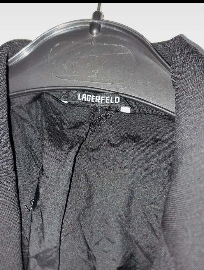 Veste noire Lagerfeld taille 40, très bon état - photo numéro 2