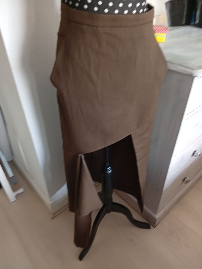 Jupe midi Zara édition limitée