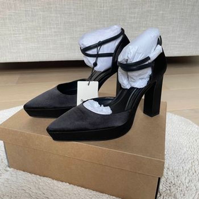 Escarpins noirs PP Jeans “Loren Glam” – Neufs avec étiquette (T39)