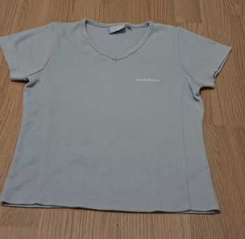 Tee shirt