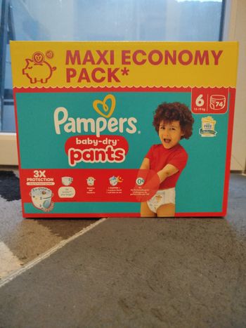 1 carton pampers taille 6 