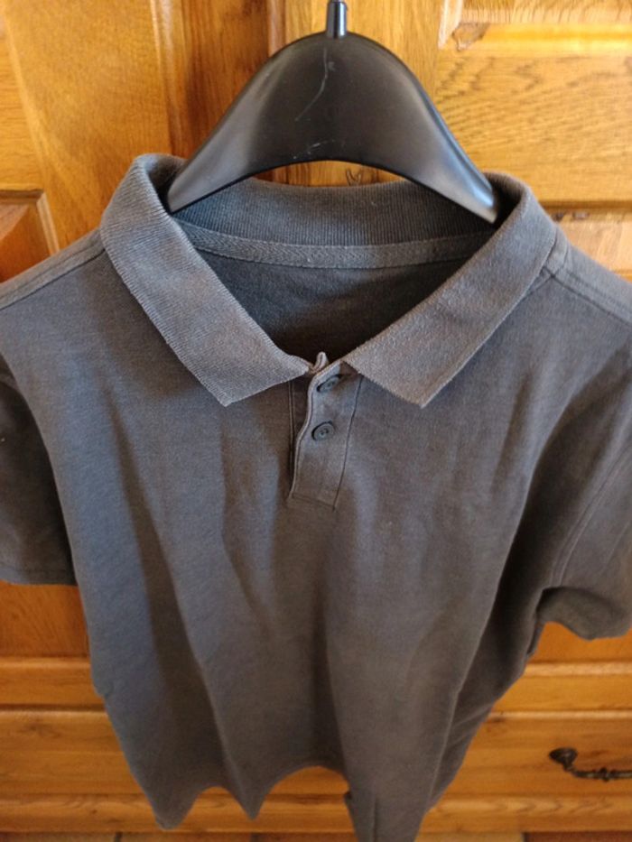 Polo gris - photo numéro 3