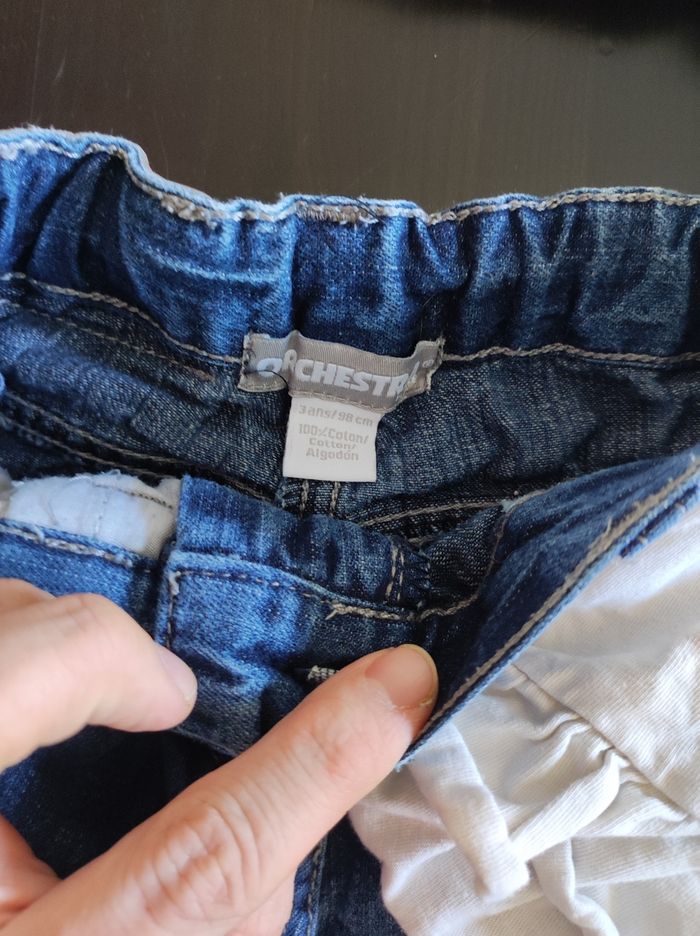 Jean et tee shirt manches longues 3 ans - photo numéro 3