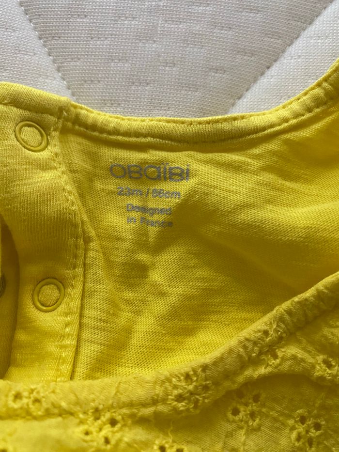 Un t-shirt - photo numéro 3