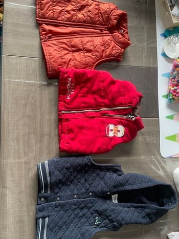 Lot veste sans manche 3 mois