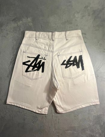 Short/Jort Stussy White Embroidered Black Big Logo Back – Taille S