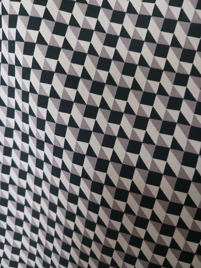 Pantalon noir blanc - photo numéro 3