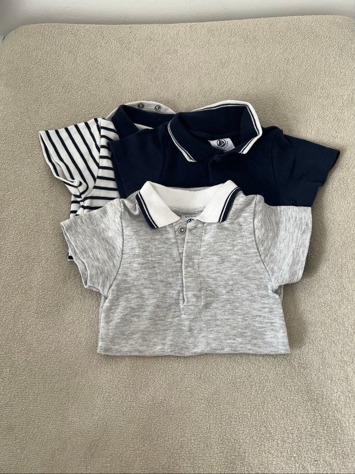 Lot bodies petit bateau 12 mois - photo numéro 2