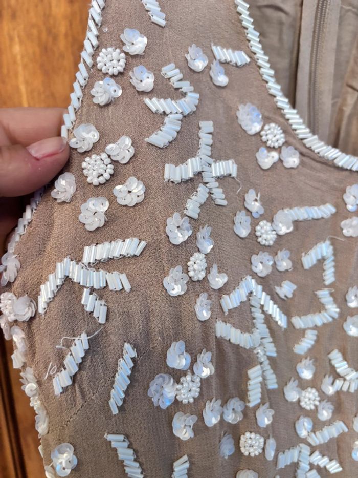 Robe à perles & sequins - photo numéro 2