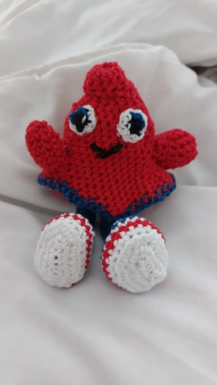 Peluche phryge au crochet