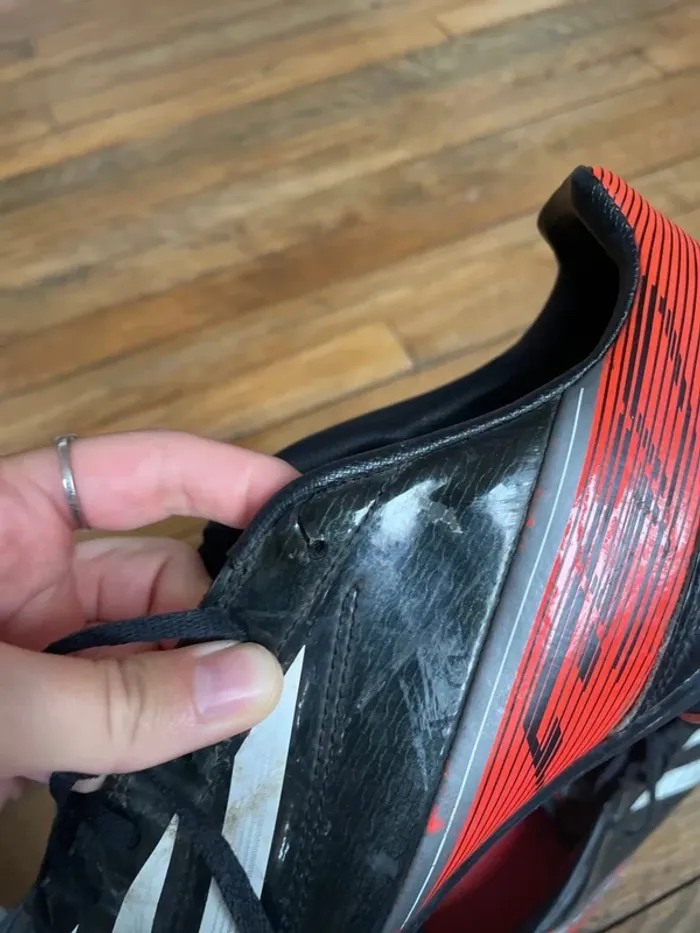 Chaussures foot moulées - photo numéro 5