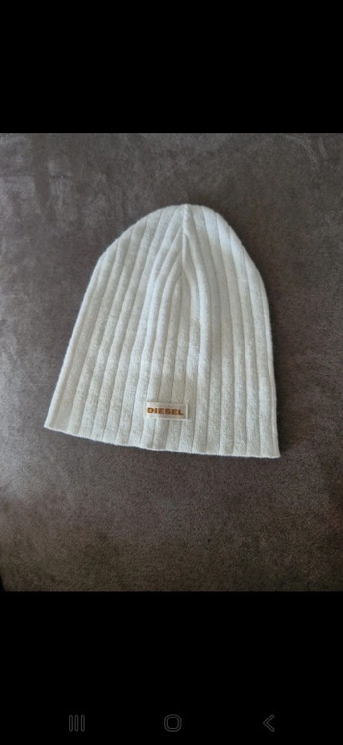 Lot de 2 bonnets diesel enfant. - photo numéro 2