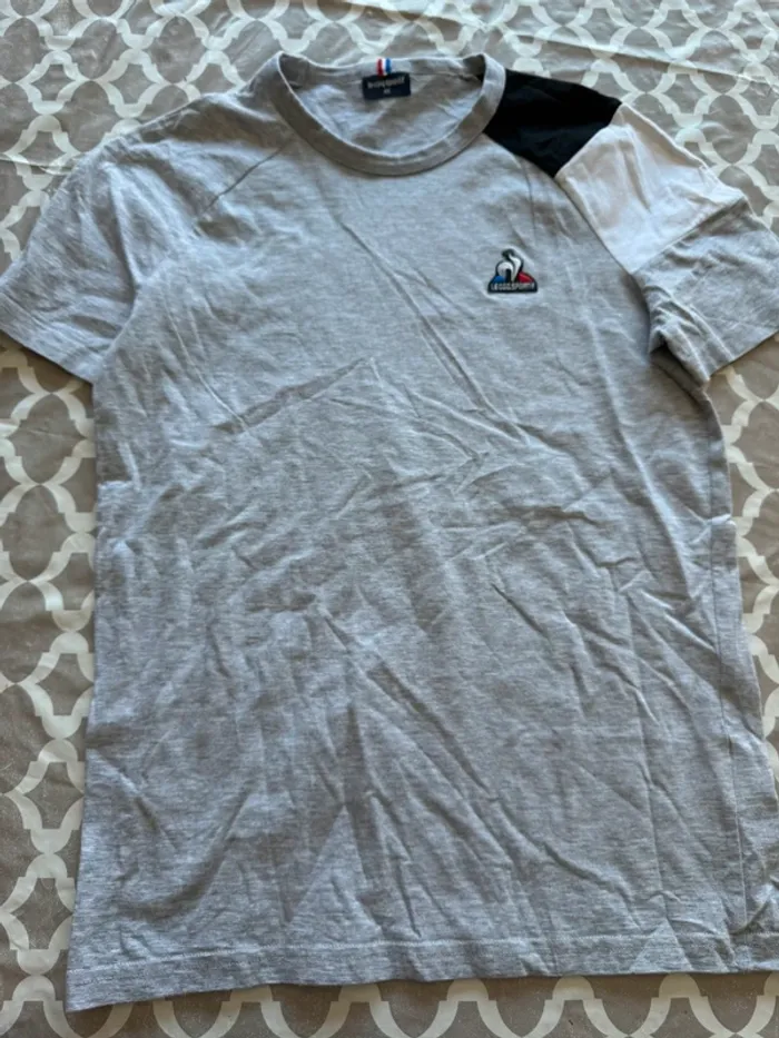 Très beau t shirt le coq sportif XS