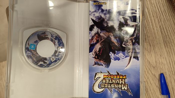 Monster hunter freedom 2 psp - photo numéro 2