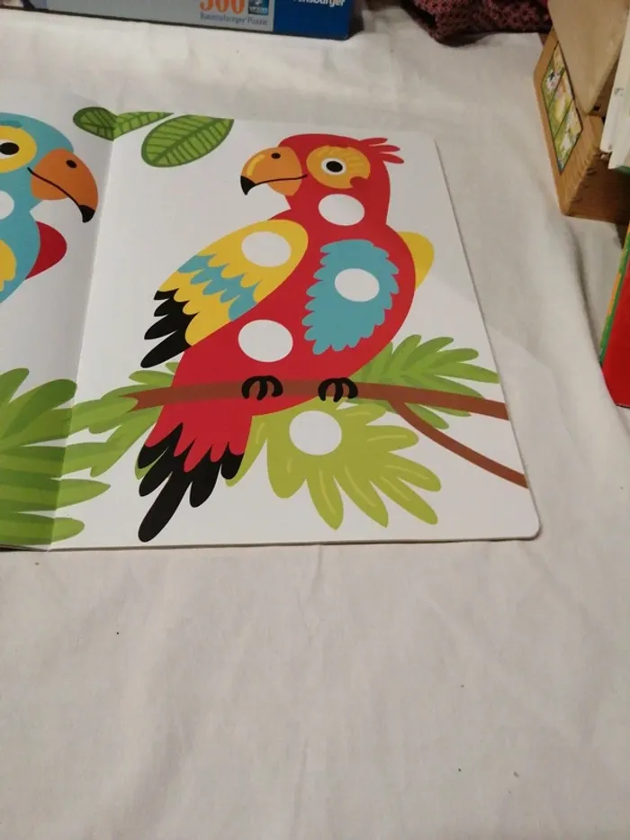 Mon tout premier livre de gommettes - photo numéro 4