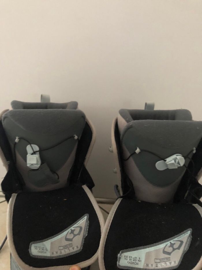 Boots de snowboard 40 1/3 - photo numéro 2