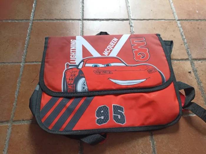 Petit cartable maternelle cars