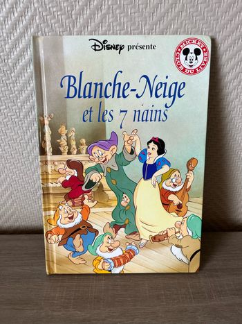 Livre Blanche neige et les 7 nains