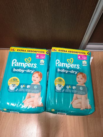 78  couches Pampers Baby-Dry taille 4+ (2 sachets de 39 couches) 💧