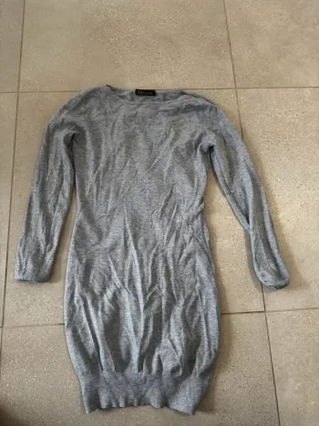 Robe pull gris D&Z fashion, très bon état ,taille unique (S/M)