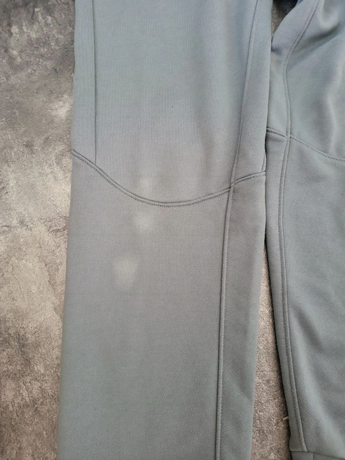 Pantalon jogging garçon 12-13ans Nike bon état - photo numéro 2