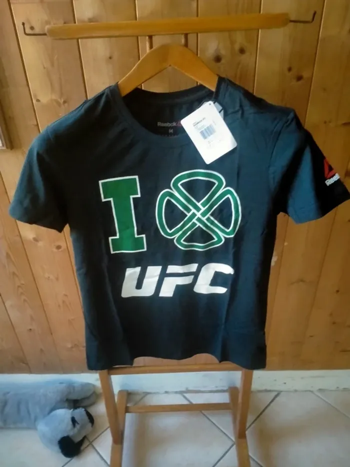 T-shirt homme Reebok UFC Taille M Neuf avec étiquette - photo numéro 2