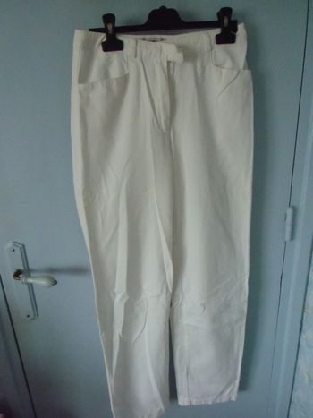 Pantalon blanc taille haute
