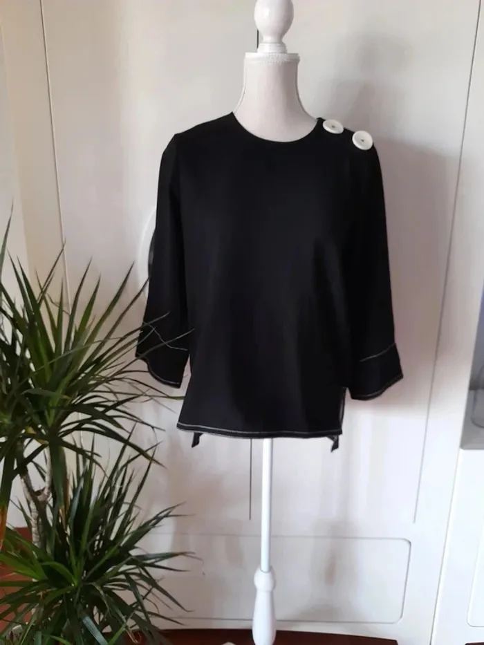 Camisa con botones hombro - photo numéro 2