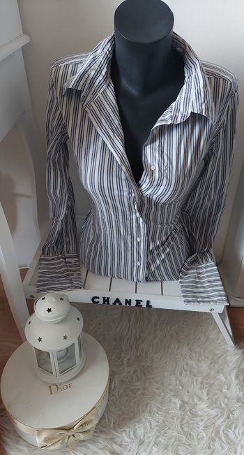 Chemise blanche à rayures bleu T36 ikks TBE
