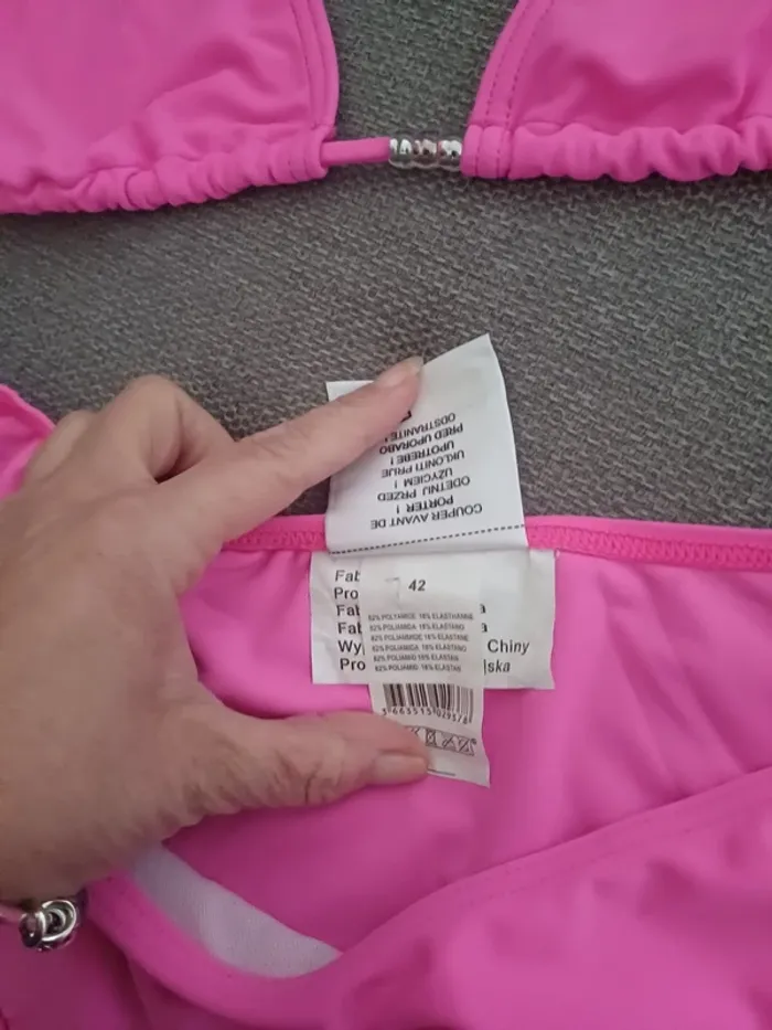 Maillot de bain neuf - photo numéro 2