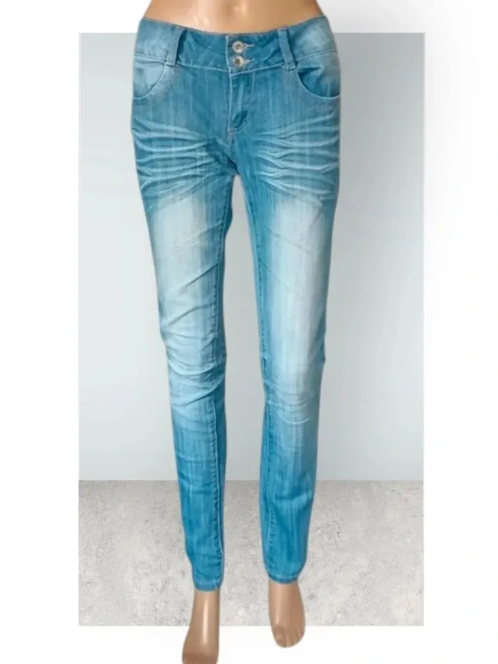 Jean REVERS jeans coupe droite ,taille basse ,texture extensible - photo numéro 3