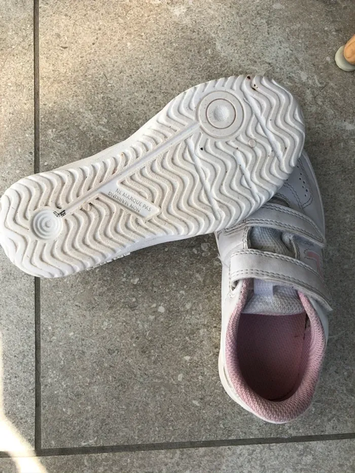 Baskets Décathlon Artengo - 25 - photo numéro 3