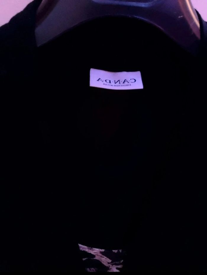 Tee-shirt léopard effet veste. - photo numéro 3