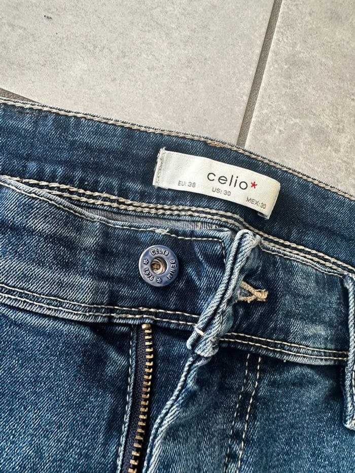 Short en jean – Celio – Taille 38 – Très bon état - photo numéro 2
