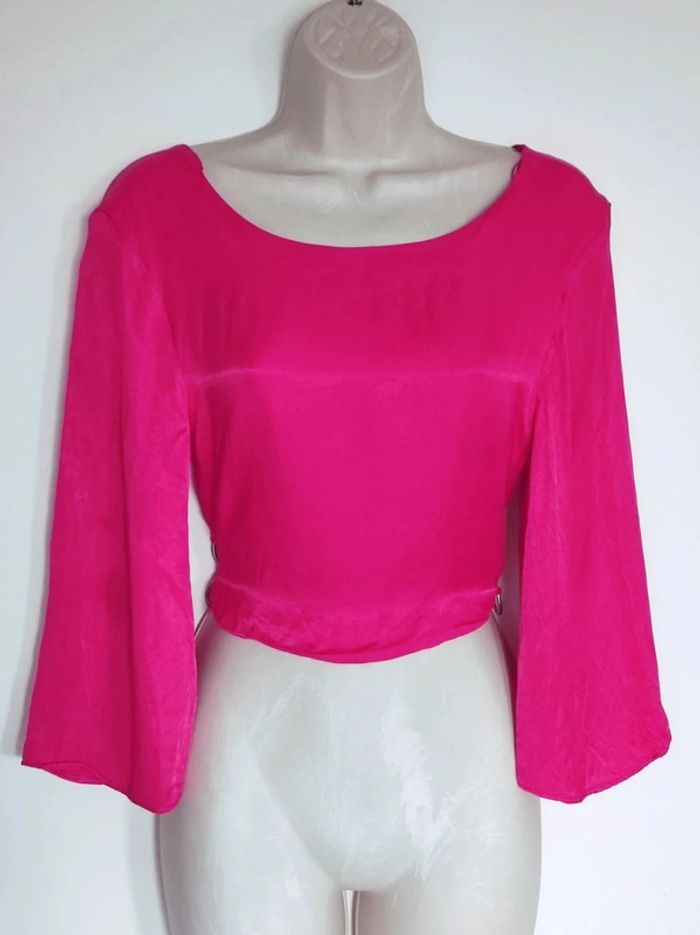 Crop-top satin dos nu manche ample 3/4 fuchsia / Zara - 36/S - photo numรฉro 8